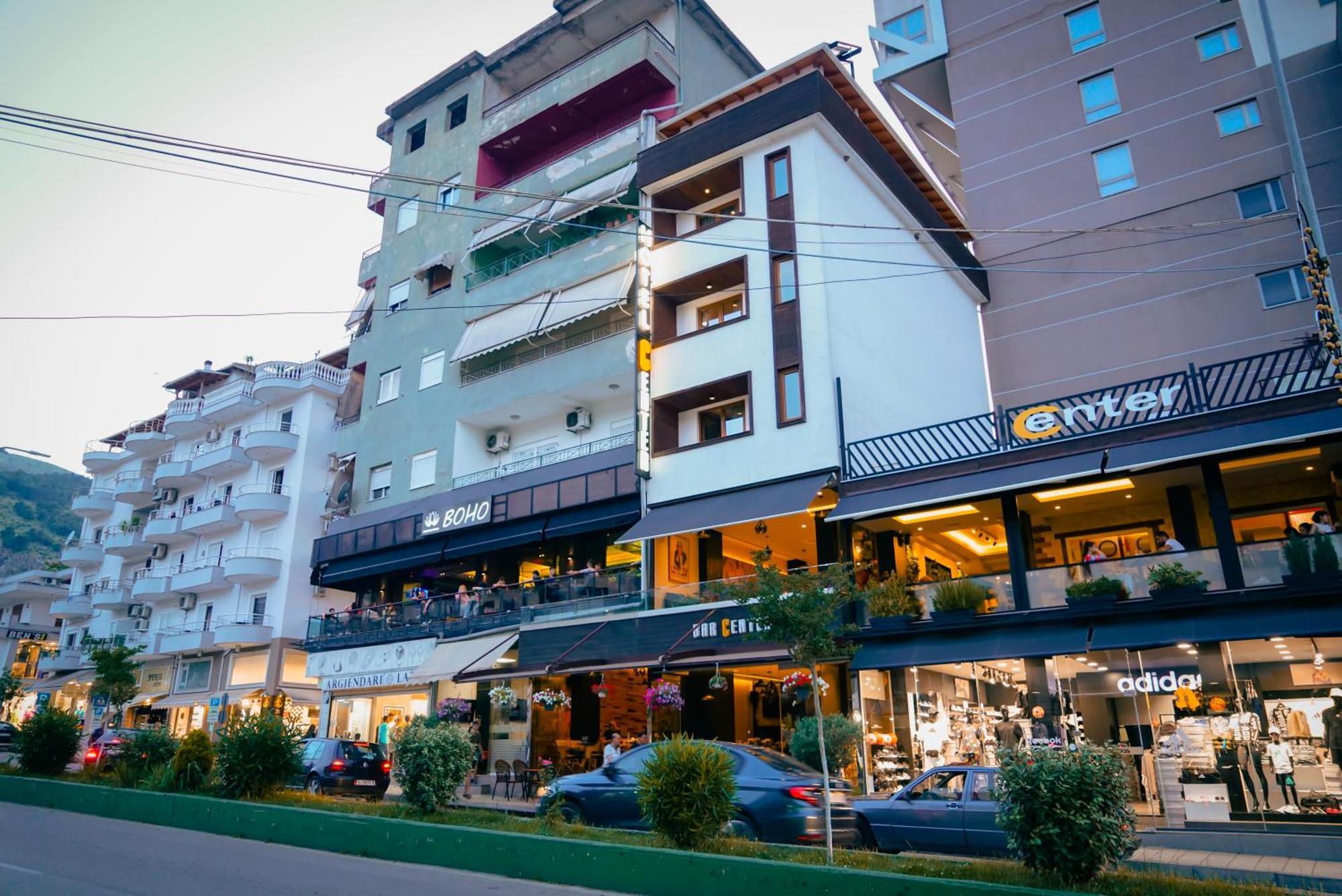 Center Hotel Gjirokastër Exterior foto